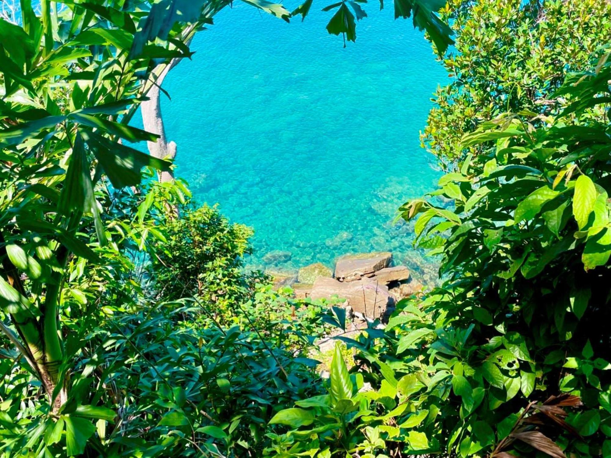The Cliff Hostel, M'Pay Bay Ко Ронг Санлоем Екстериор снимка
